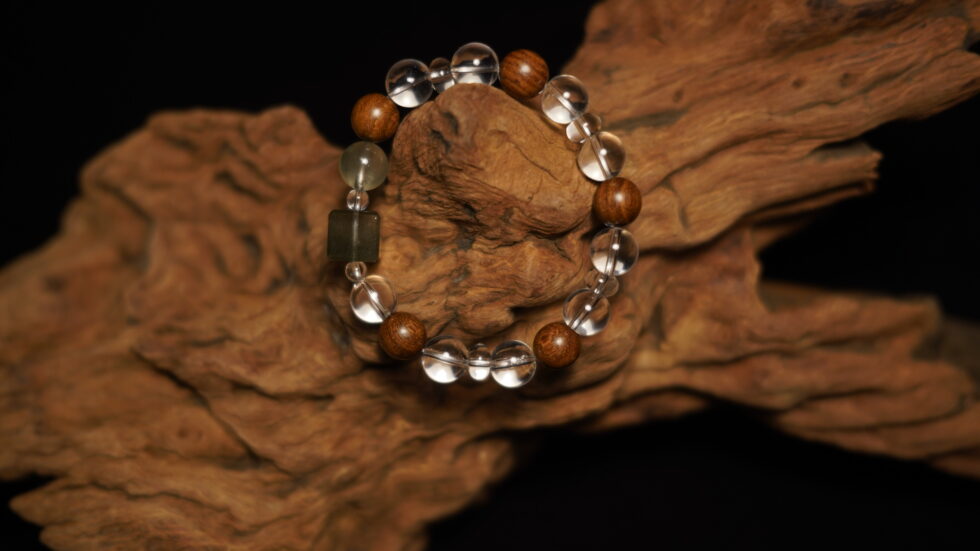 Gift pouch with Crystal & Peachwood bracelet